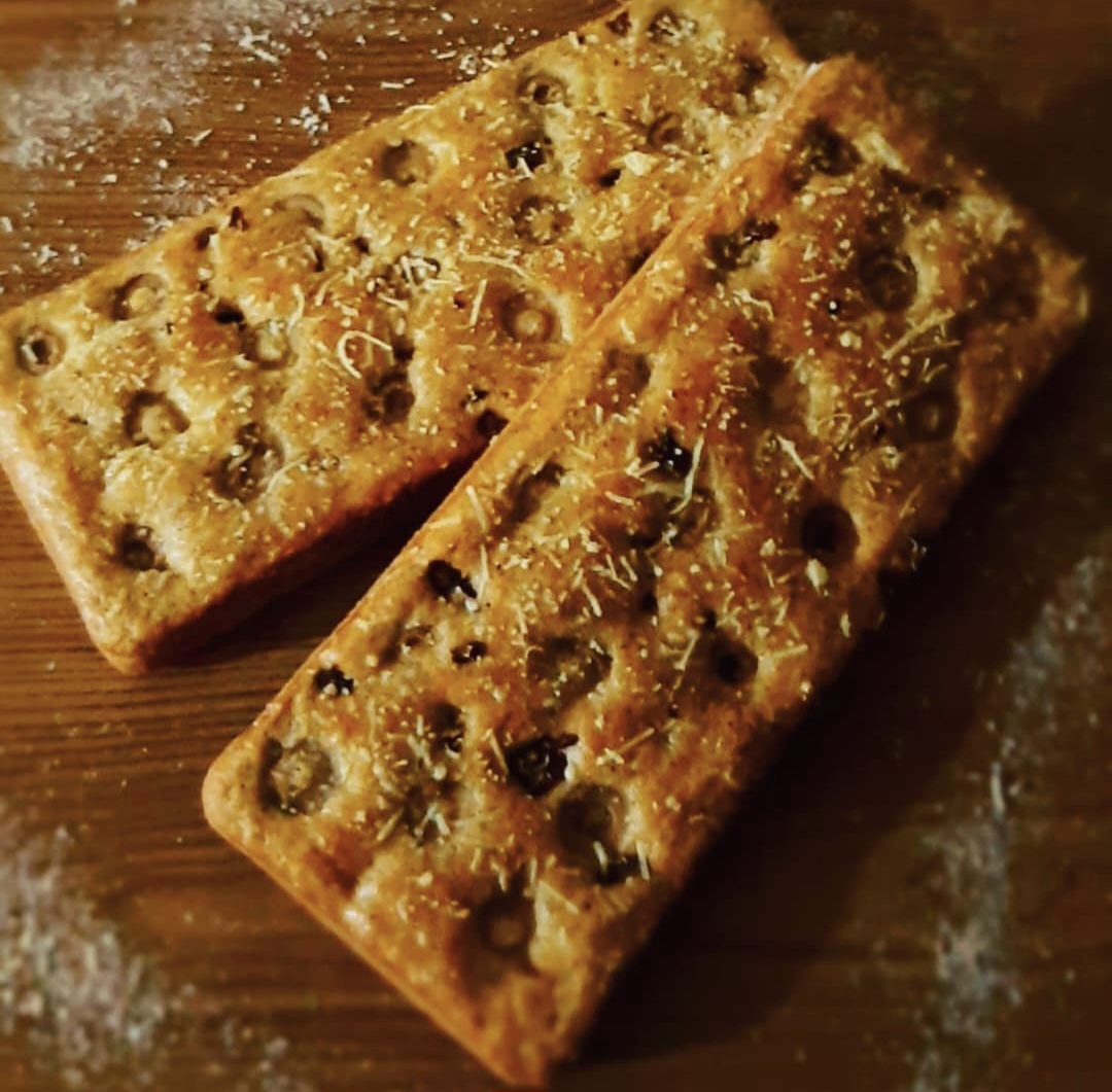 Pão de Calabresa com Azeitona
